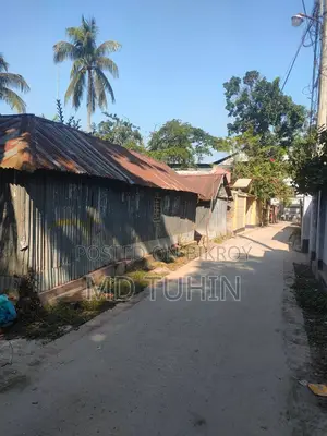 Land with Tin-Shed House for Sale
