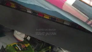 ৫/৭ ফিট সেগুন কাঠের সেমি-বক্স খাট ও জাজিম