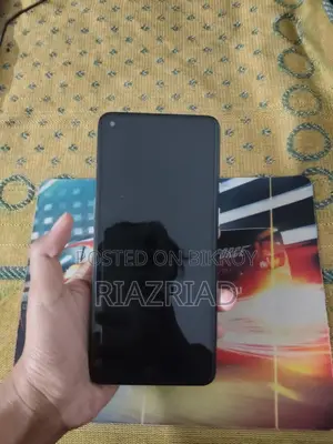 OnePlus 9 (Used)