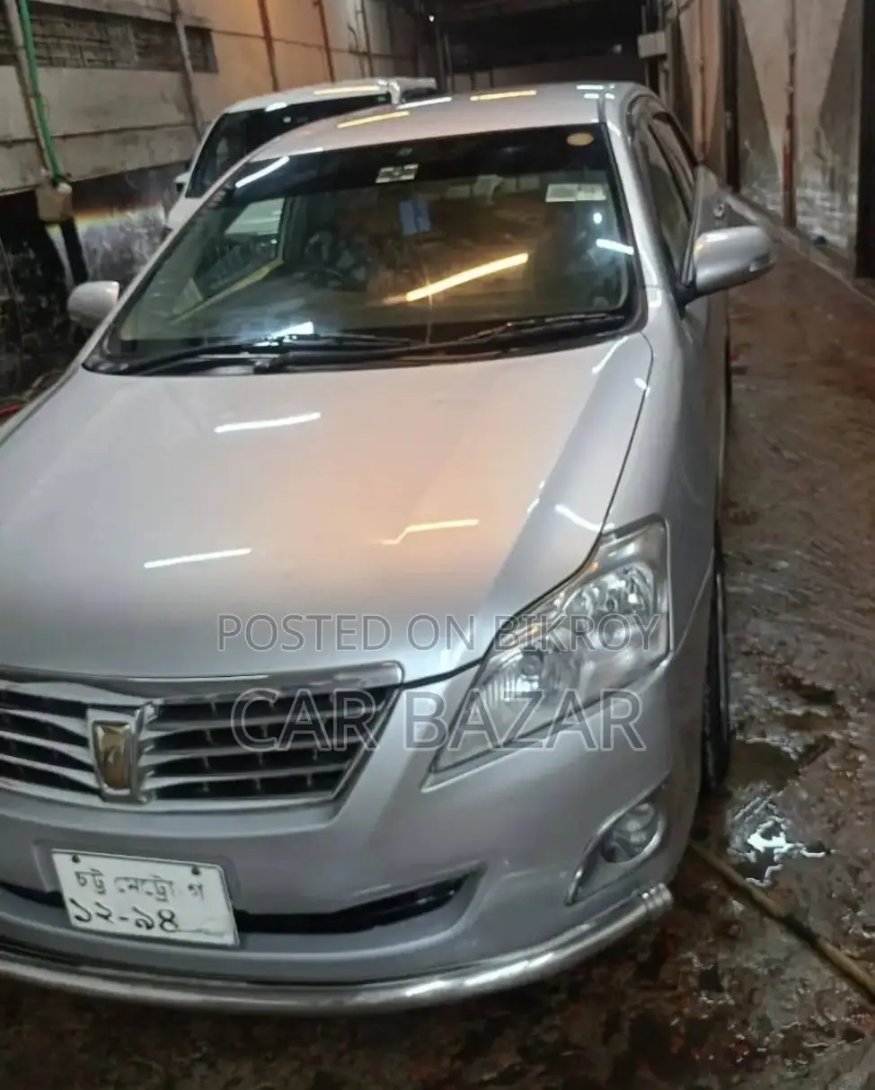 Toyota Premio 2010 Silver