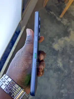 Infinix Hot 60i 6/128 (Brand New)
