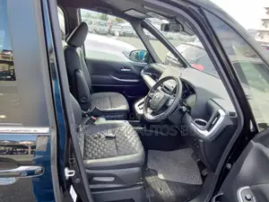 Toyota Voxy S-Z PACKAGE 2023