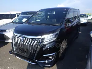 টয়োটা এস্কয়ার ১.৮ ফ্রন্ট-হুইল ড্রাইভ হাইব্রিড (৭ সিটার) ২০২০ কালো