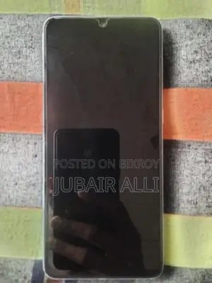 Samsung Galaxy A33 . (Used)
