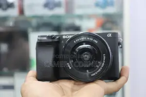 Sony A6400 with 16-50mm lens