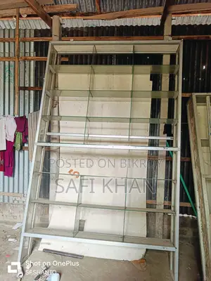 দোকানের রেক বিক্রি হবে