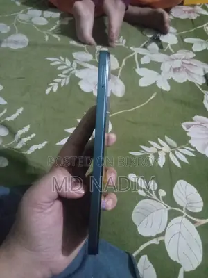 Realme Note 60 4/64 (Used)
