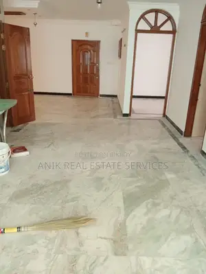 গুলশান ২-এ ভালো মানের ৩ বেডরুমের আনফার্নিশড ফ্ল্যাট ভাড়া