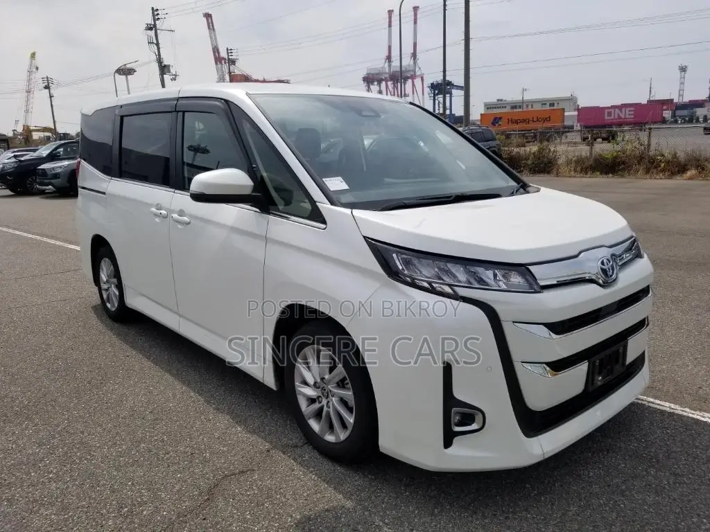 Toyota Noah Z HYB BROWN LEATHER 2022
