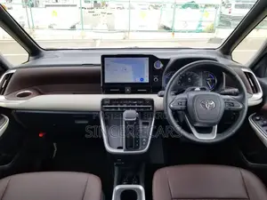 Toyota Noah Z HYB BROWN LEATHER 2022