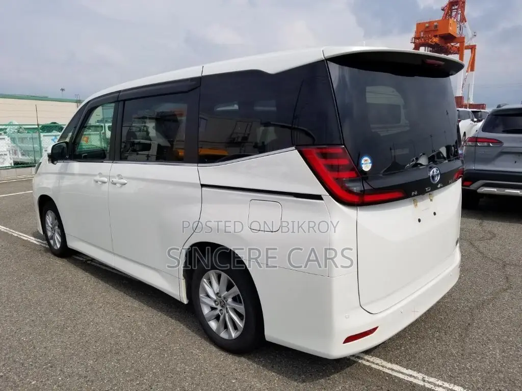 Toyota Noah Z HYB BROWN LEATHER 2022