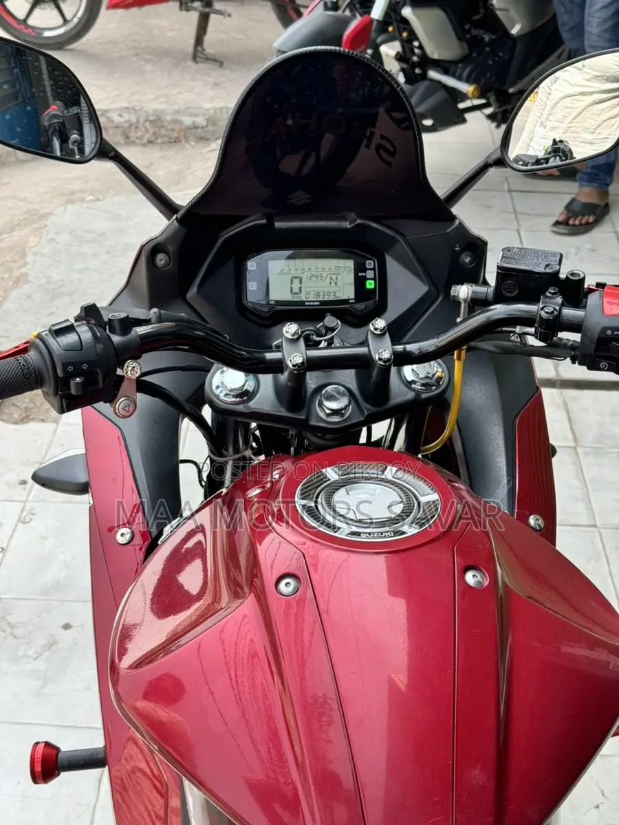 Suzuki Gixxer SF super fresh 2019