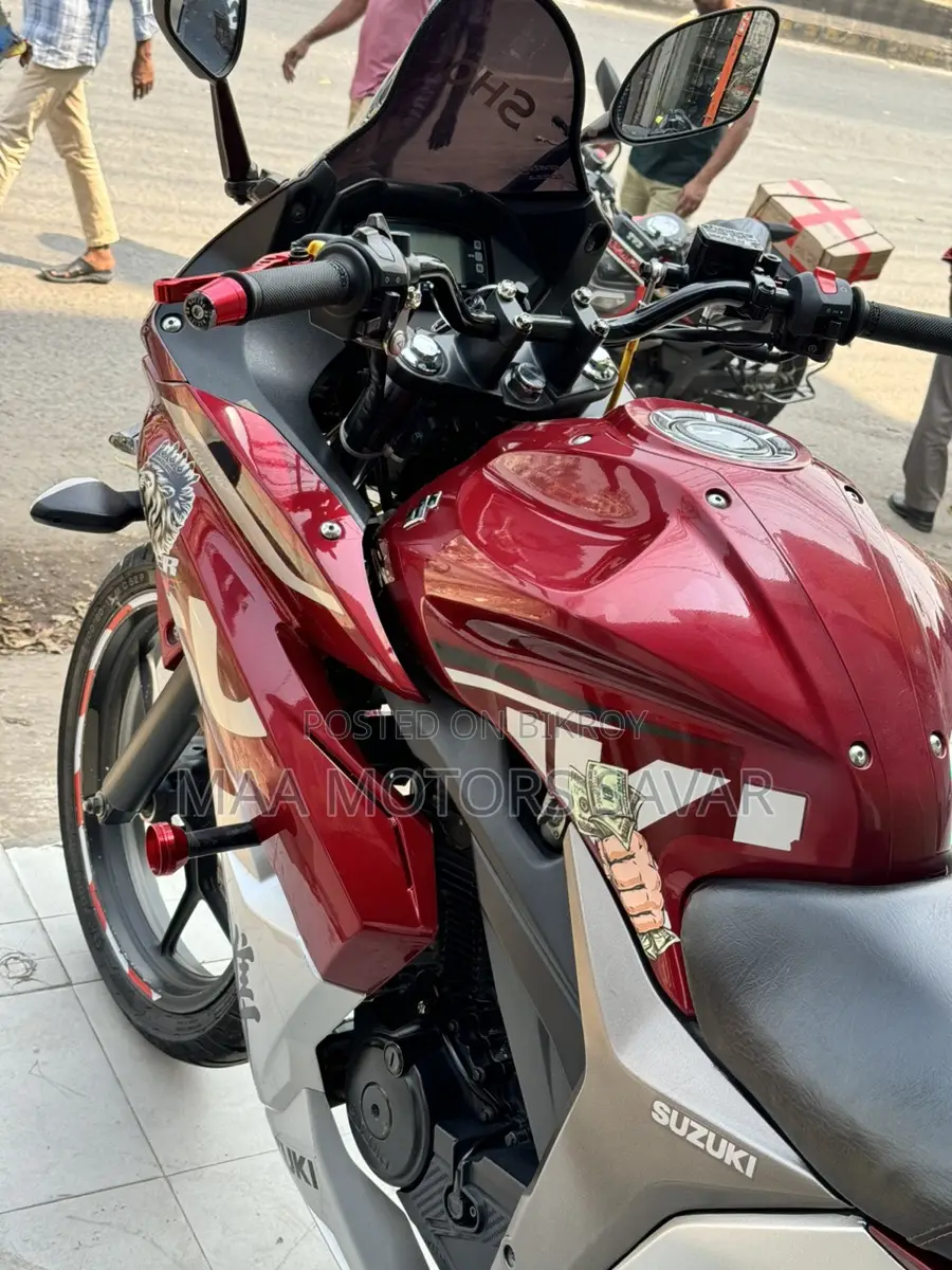 Suzuki Gixxer SF super fresh 2019
