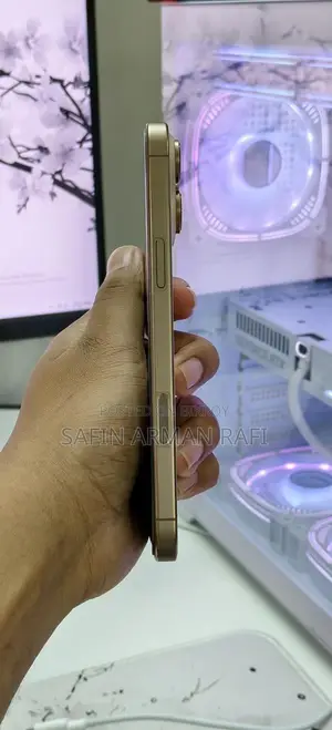 Apple iPhone 16 Pro Max (Used)