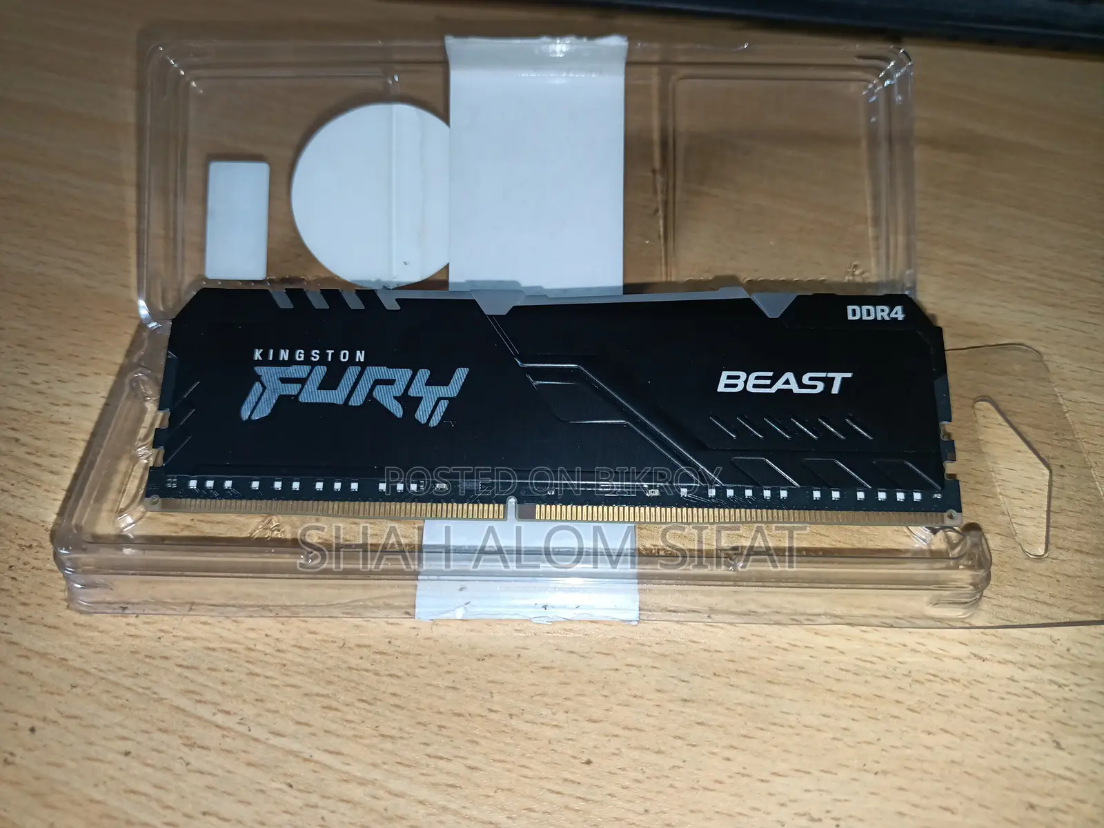 Kingston Fury Beast 8GB 3200MHz DDR4 RGB Desktop RAM
