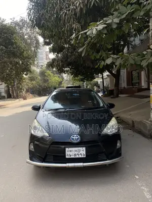 Toyota Aqua G 2013