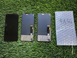 Original display removed from Pixel 4a 5G phone