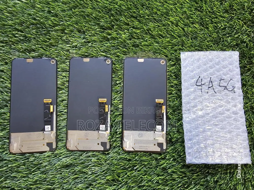 Original display removed from Pixel 4a 5G phone
