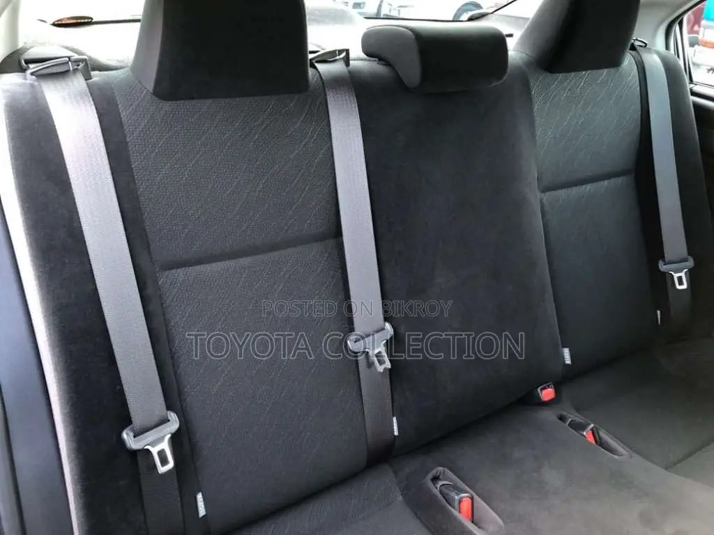 Toyota Axio X PACKAGE 2019