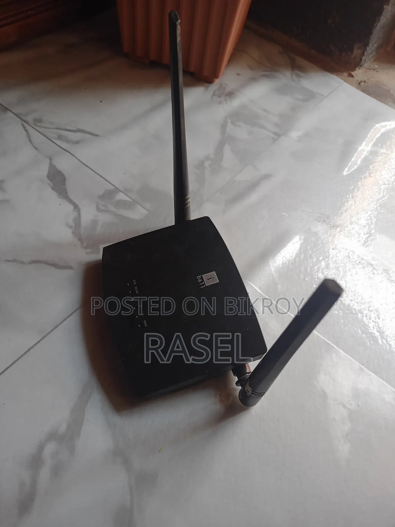 ওয়াইফাই রাউটার বিক্রি করব Iball Ib-wrb303n