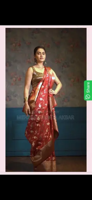 কনের জন্য মেরুন কাতান বেনারসি সিল্ক শাড়ি