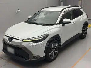 Toyota Corolla Cross Z PKG HARDTOP 2021