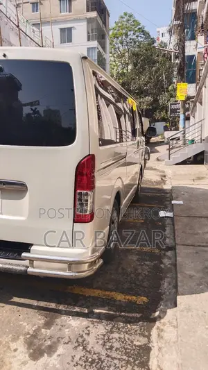 Toyota Hiace Super GL E D Ac 2006