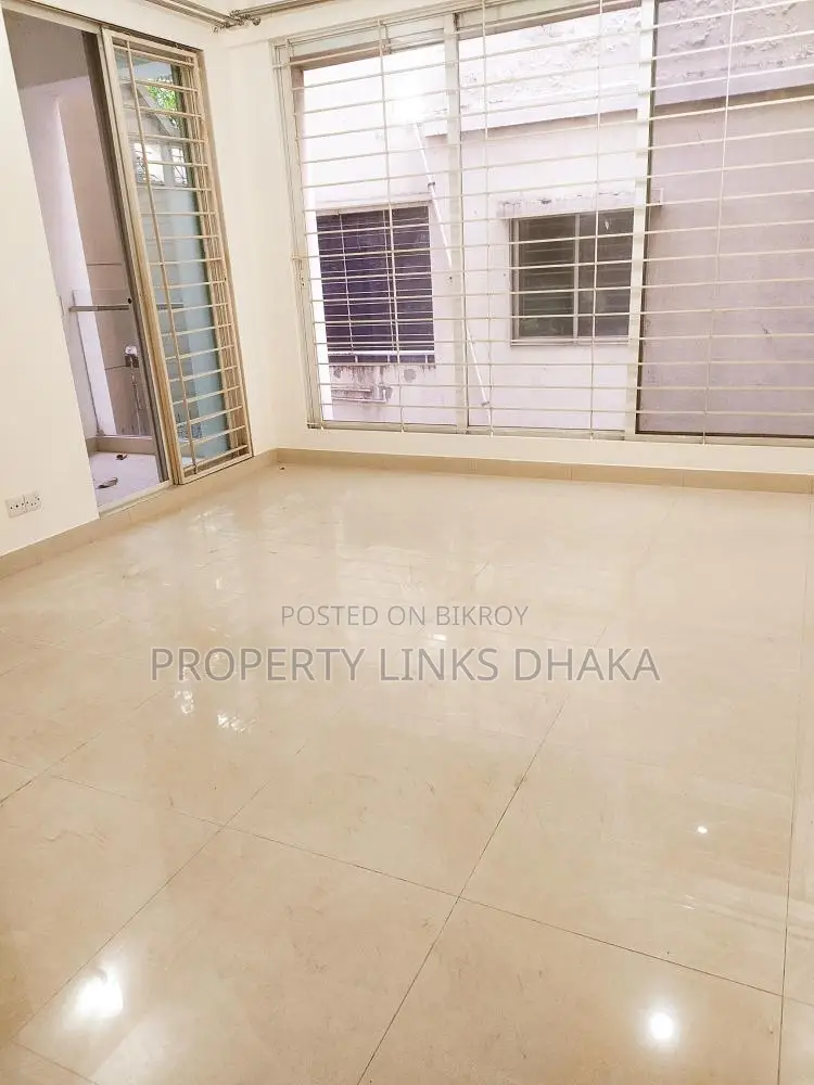 Unfurnished flat for Rent in Gulshan