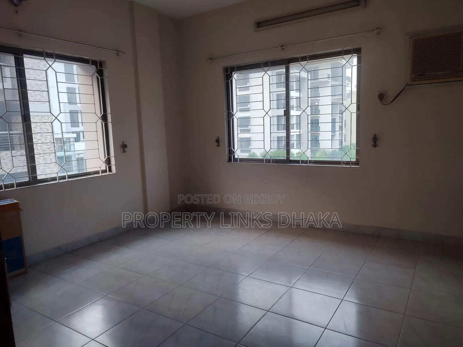 Park View Luxurious Semi Furnished Flat at North Gulshan