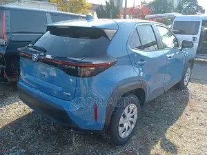 Toyota Yaris Cross X PKG BLUE COLOR 2021