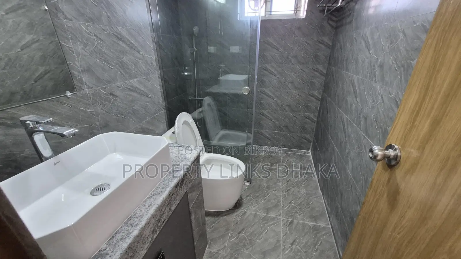 Unfurnished flat for Rent in Gulshan