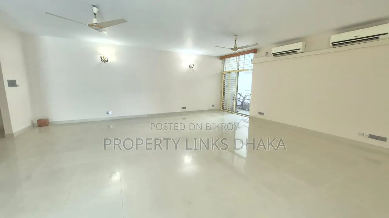 Unfurnished flat for Rent in Gulshan