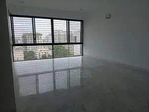 গুলশান-২ উত্তরে ৮৫০০ বর্গফুটের ডুপ্লেক্স ৪ বেডরুমের ফ্ল্যাট ভাড়া, সাথে জিম ও সুইমিং পুল