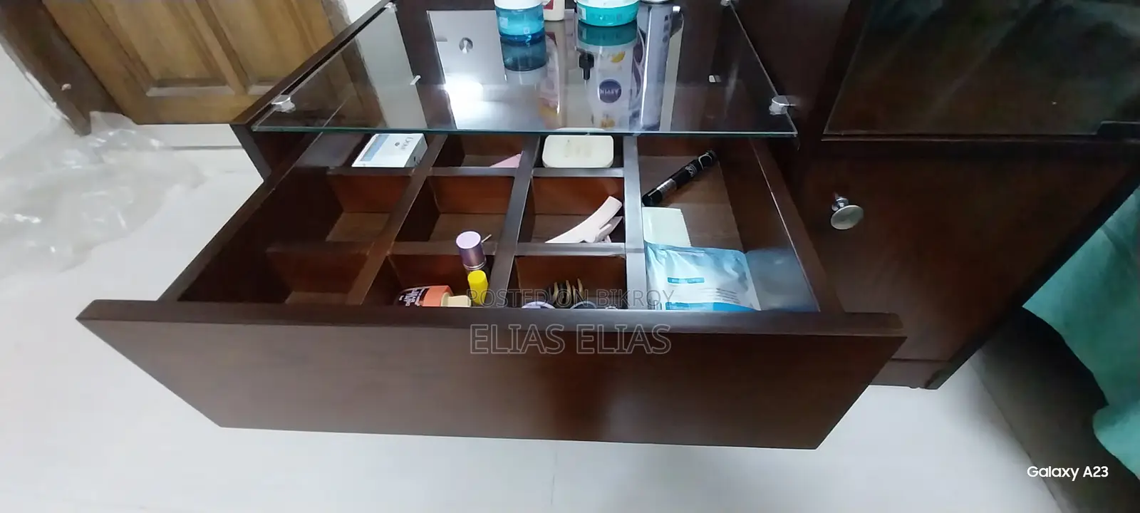Dressing Table for Sale