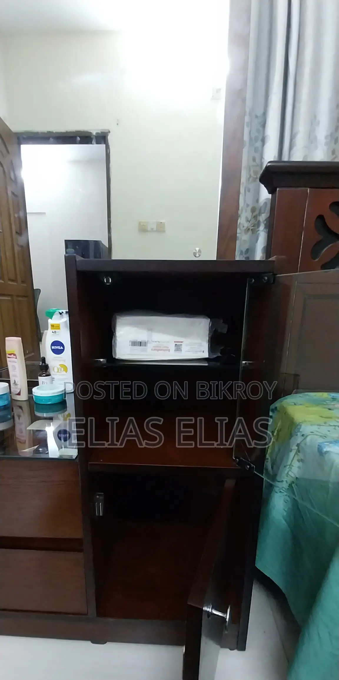Dressing Table for Sale