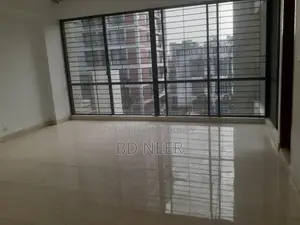 Semi-furnished 4-bedroom 4th-floor flat for rent in Gulshan-1