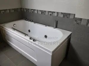 Rent Apartment 4-Bedroom Gulshan North