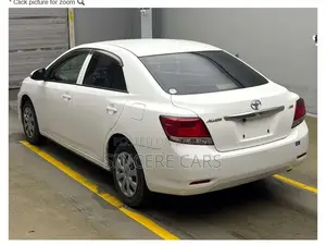 টয়োটা অ্যালিয়ন ২০২০ সাদা