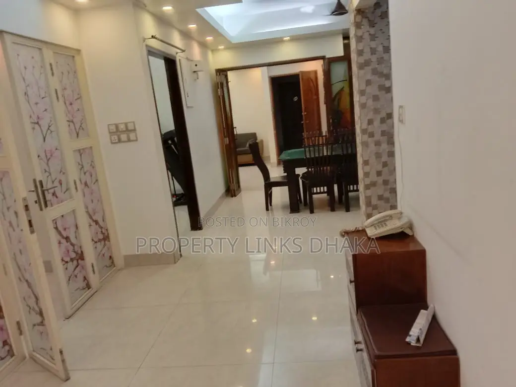 গুলশান-২ এর ইয়ুথ ক্লাব পার্কের কাছে সুসজ্জিত অ্যাপার্টমেন্ট