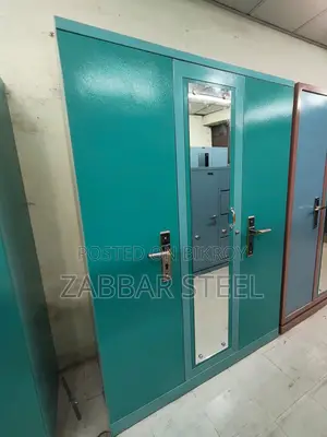 Three Door Steel Almirah — থ্রি ডোর প্রিমিয়াম স্টিল আলমারি