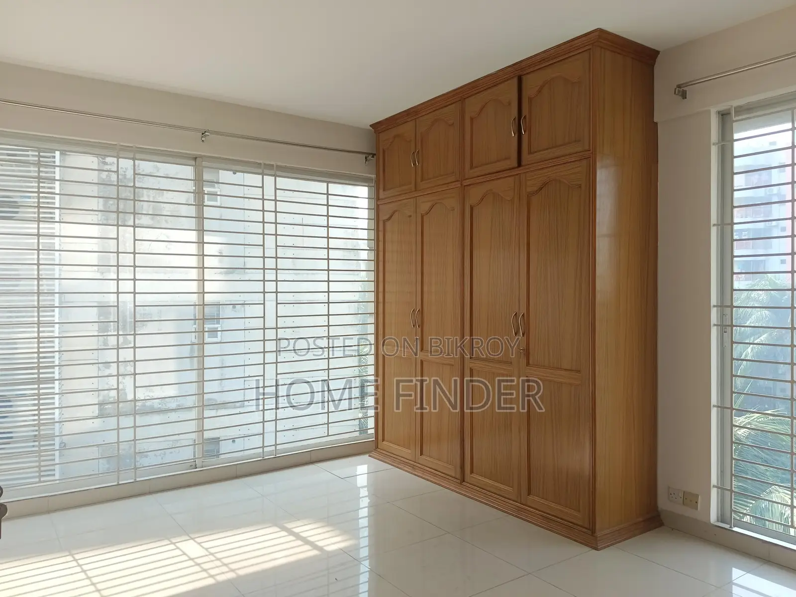 2550 Sqft Un-Furnished Apartment For Rent In Gulshan