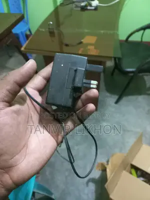Tenda Router with Adapter