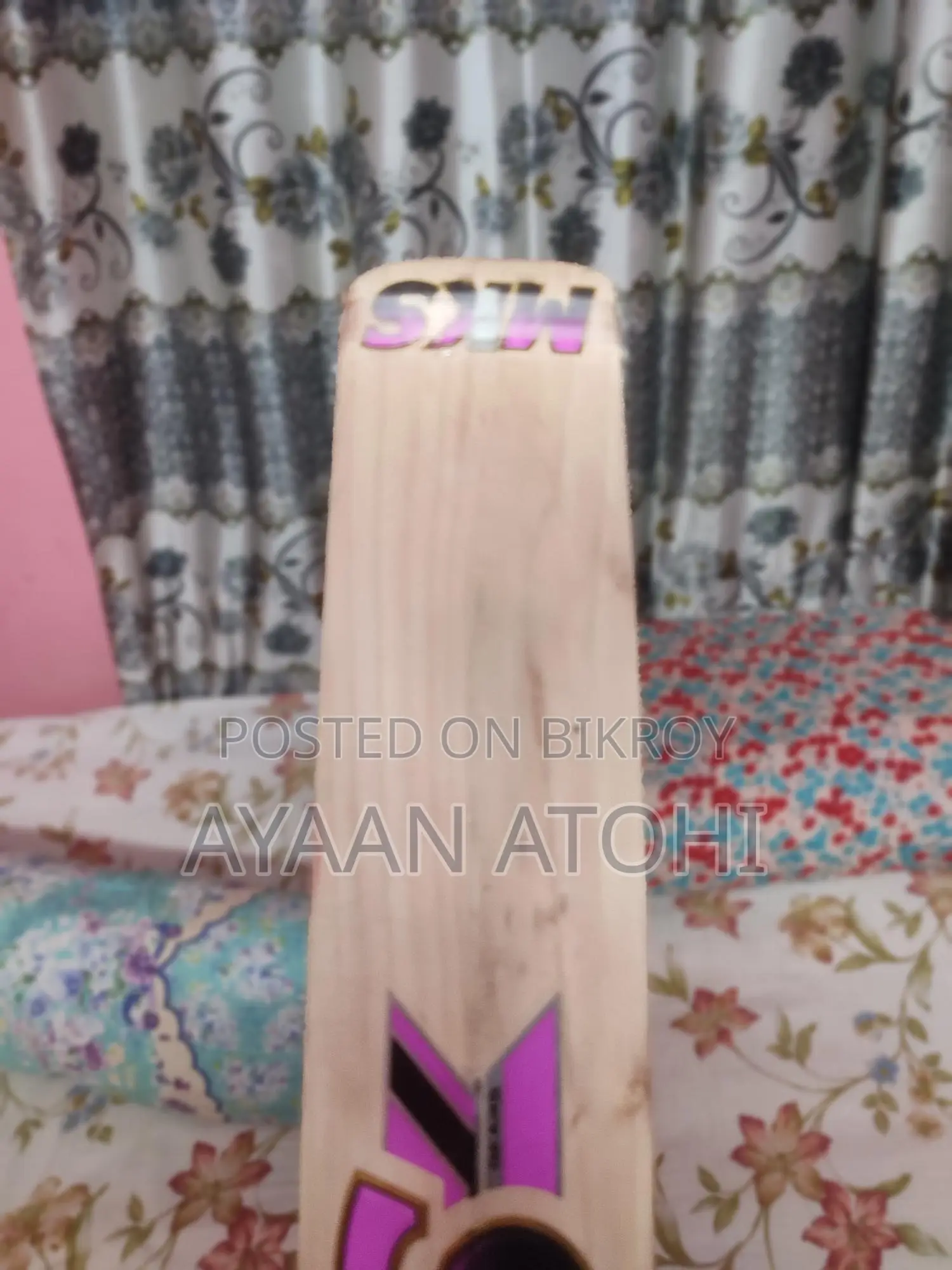 বিক্রয়ের জন্য: ইংলিশ উইলো ক্রিকেট ব্যাট