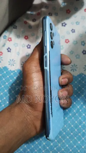 Samsung Galaxy A32 . (Used)