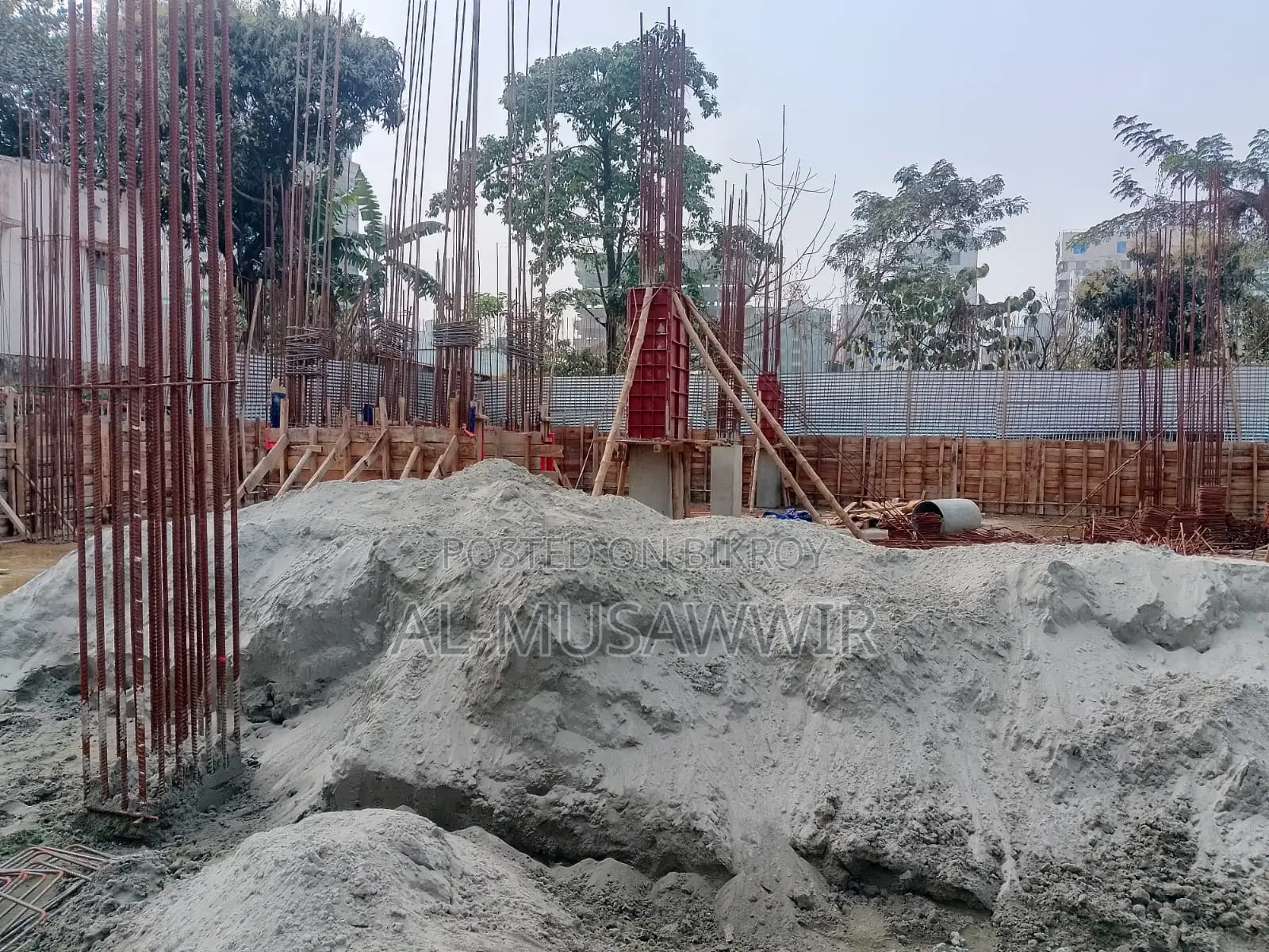 Customers will find you by the road at "Swapno Sindhu Project", Uttara