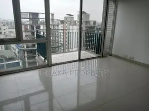 বারিধারায় ২৩০০ বর্গফুটের ৩ বেডরুমের চমৎকার অ্যাপার্টমেন্ট ভাড়া