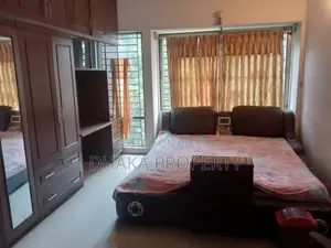 বনানীতে এক্সক্লুসিভ ফুল-ফার্নিশড অ্যাপার্টমেন্ট ভাড়া