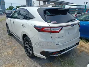 Toyota Harrier Premium 2020