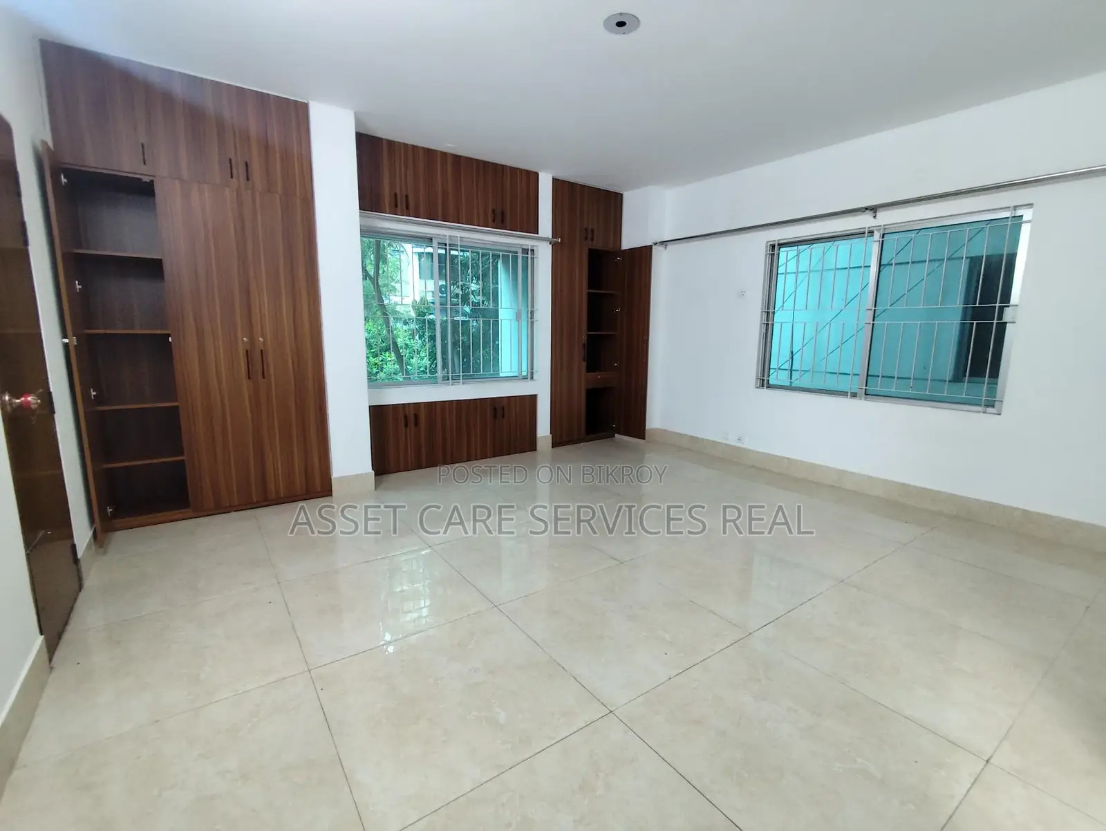 3Bed New Un-Furnished Apartment For Rent In Baridhara Diplomatic Zone