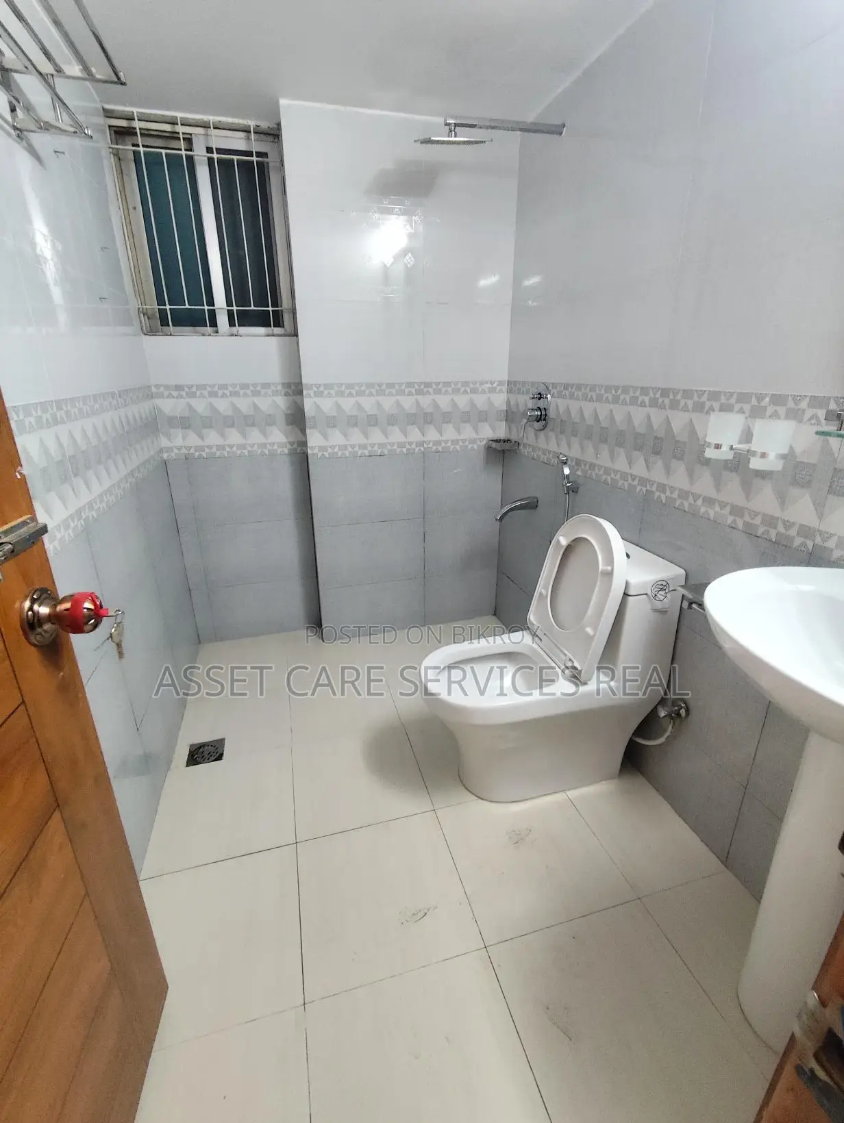 3Bed New Un-Furnished Apartment For Rent In Baridhara Diplomatic Zone